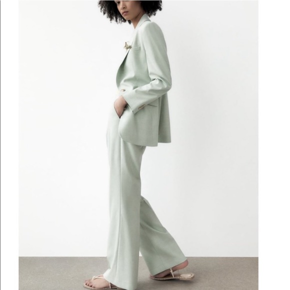 NWT ZARA FITTED BLAZER WITH GOLDEN BUTTONS LIGHT GREEN - Picture 9 of 16